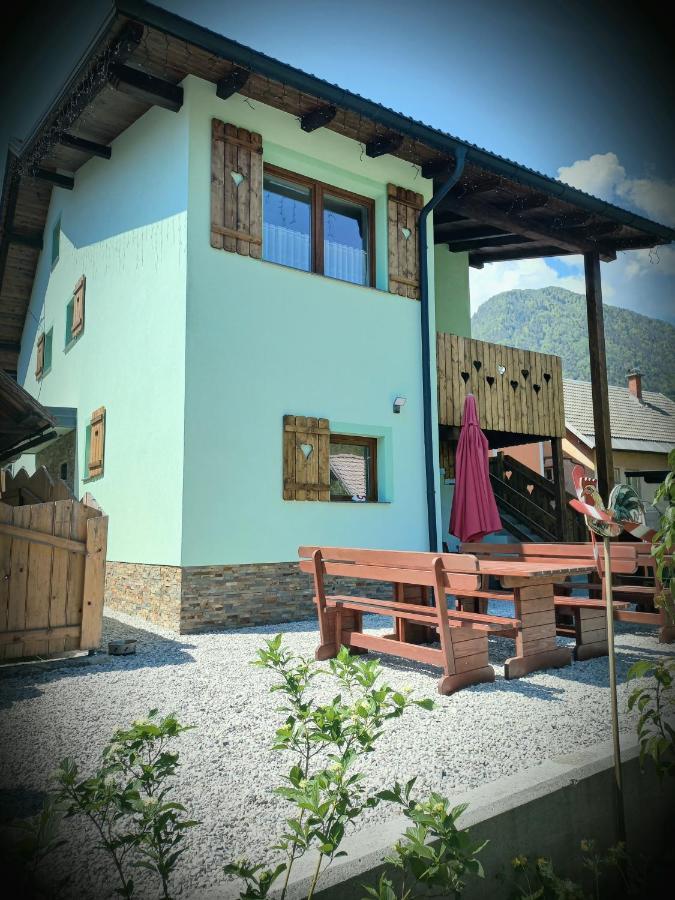 - Kekec Apartment *